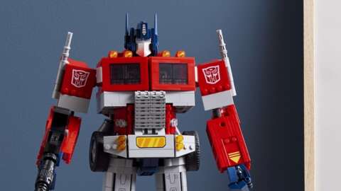 This Lego Optimus Prime Deal Matches Its Black Friday Price