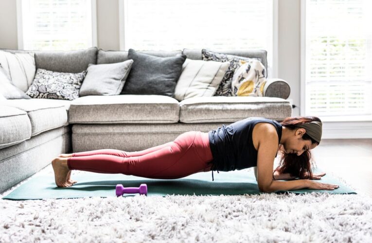 How to Build a Stronger Core at Home, According to Fitness Experts     – CNET