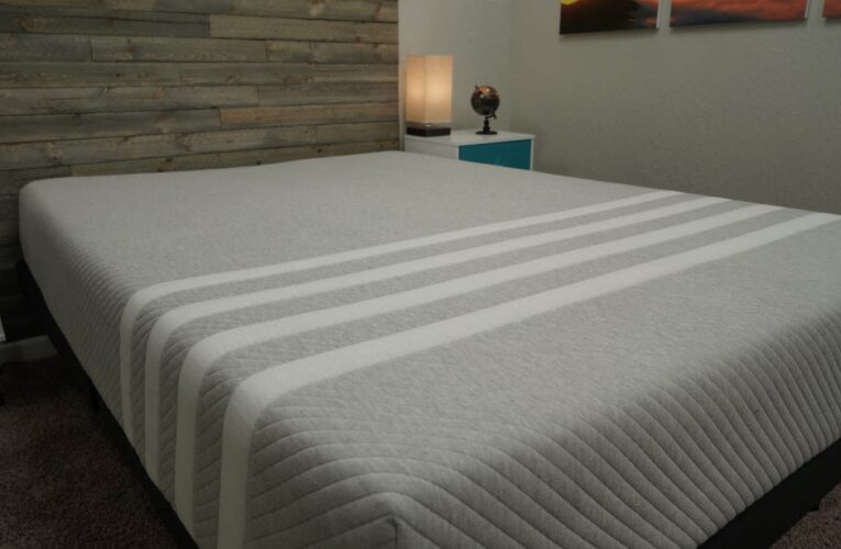 Best Mattress for Combination Sleepers for 2024     – CNET