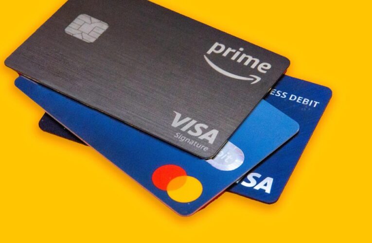 How to Pick and Use Your First Credit Card in April 2024     – CNET