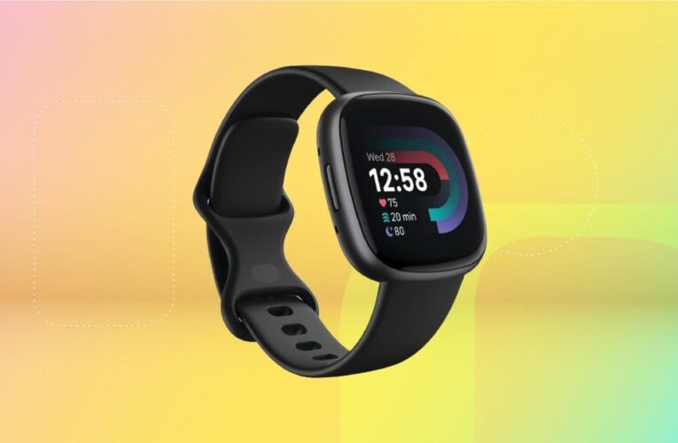 This Fitbit Versa 4 Smartwatch Is Back Down to $150, but Not for Long     – CNET