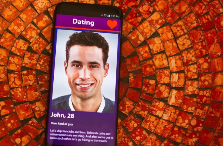 Online Dating Is a Vibrant Hellscape. AI Could Make It Better — and Worse     – CNET