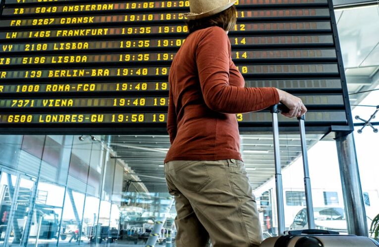 Top 8 Travel Hacks to Avoid Flight Delays This Summer     – CNET