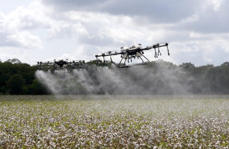 This AI Startup Is Bringing 400-Pound Drones to a Farm Near You     – CNET