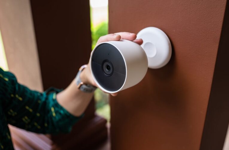 Google Nest Cam With Battery Review: Feature-Filled Ease of Use     – CNET