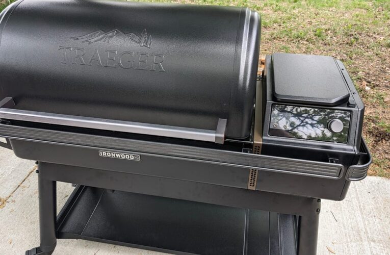 Best Grill and Smoker Deals for Memorial Day: Top-Name Grills and Smokers Up To $450 Off     – CNET