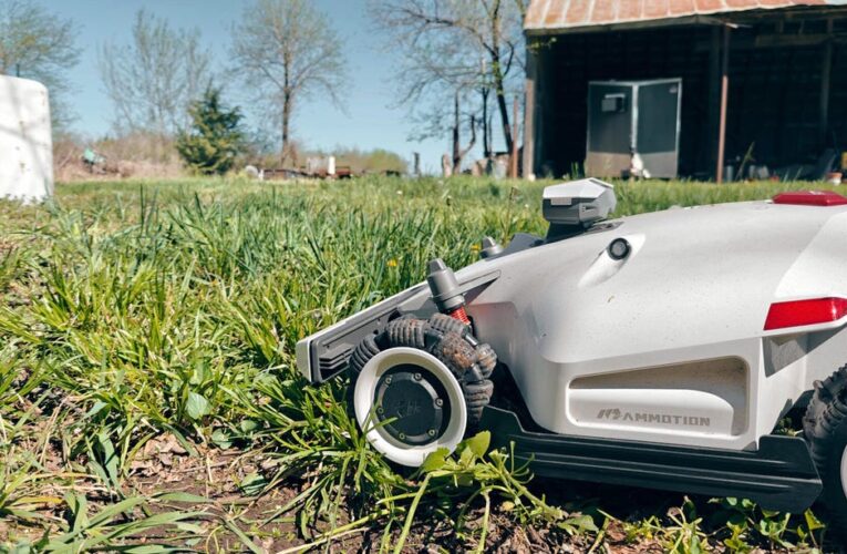 Do Robot Lawn Mowers Work? Everything to Know About Robot Mowers Before You Buy     – CNET