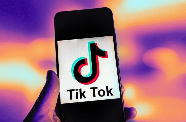 TikTok DM Vulnerability Affects Accounts Including CNN’s and Paris Hilton’s, Reports Say     – CNET