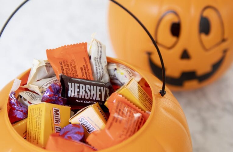 Trick or Treat Zzz’s: How To Prevent a Halloween Sugar Rush From Ruining Your Sleep